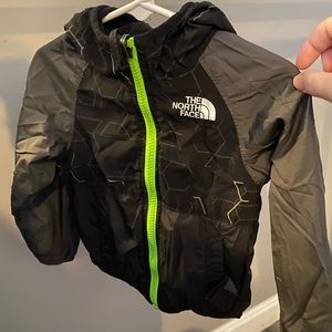 VGUC 2T reversible North Face jacket with wind-wall. Mild piling on wrists
